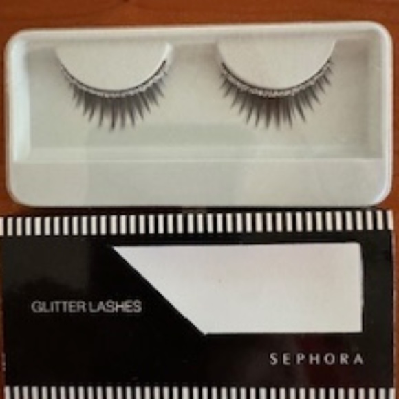 Sephora Glitter Lashes - Picture 4 of 6